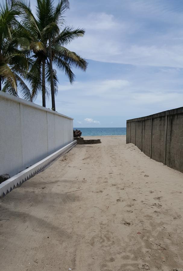 Hotel y Cabañas Playa Caribe Tela Exterior foto